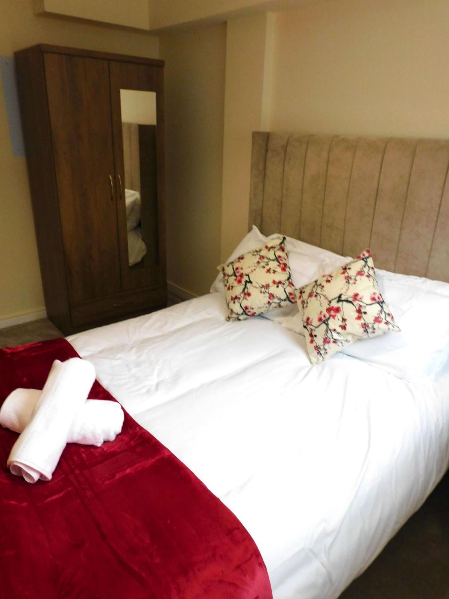 Fabulous 2 Bed Apt 10 Mins From City Centre Glasgow Exteriör bild