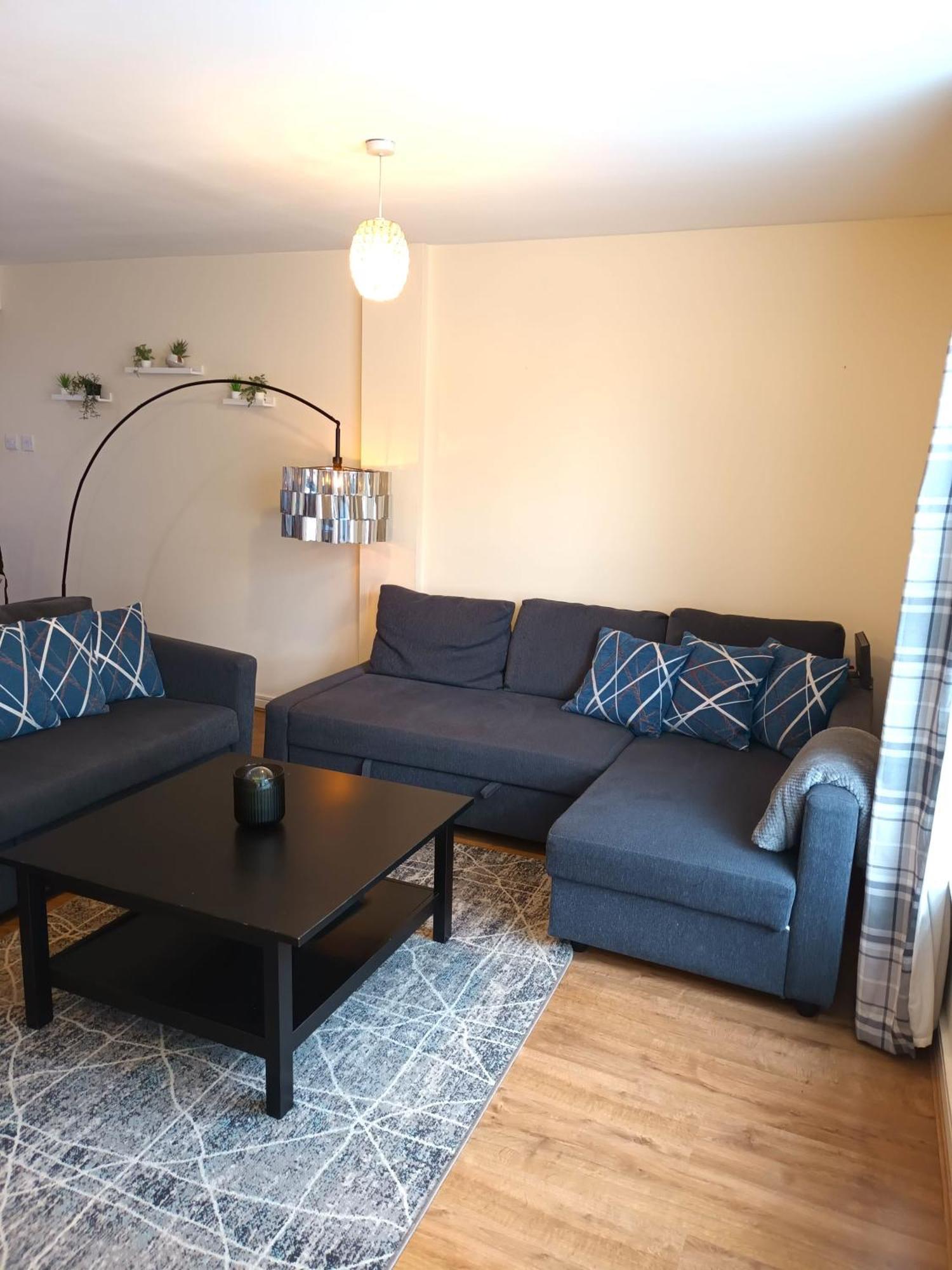 Fabulous 2 Bed Apt 10 Mins From City Centre Glasgow Exteriör bild
